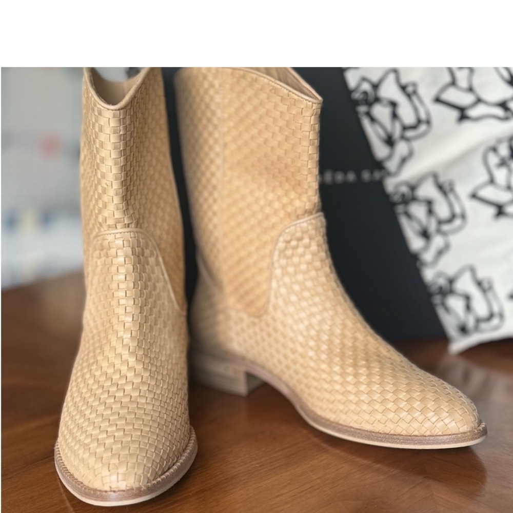 *ISO Freda Salvador 'Dolly' Woven Western Boot (Tan, size 7)